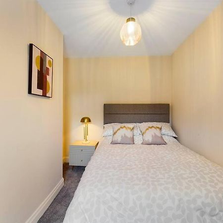 It'S Broadway Baby! Great House Close To City Centre Belfast Esterno foto