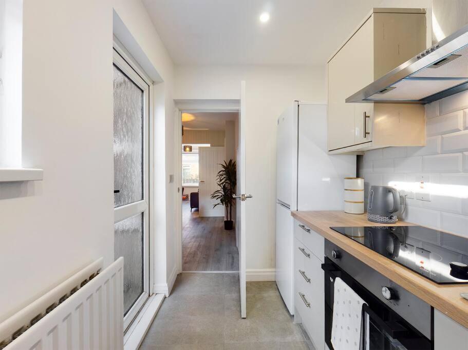 It'S Broadway Baby! Great House Close To City Centre Belfast Esterno foto